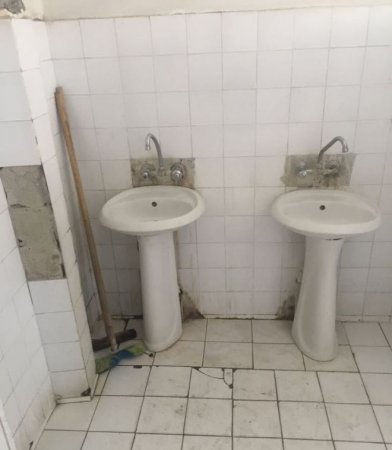 6 Saylı Uşaq Kliniki Xəstəxanasında uşaqlar şəfadan başqa hər şey tapa bilər… 6 Saylı Uşaq Kliniki Xəstəxanasında uşaqlar şəfadan başqa hər şey tapa bilər…