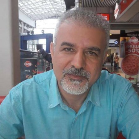 4 ildir Səudiyyə Ərəbistanında işləyən, ildə 180 min manat maaş alan həkim öz vətənində evsiz-eşiksiz qalıb 4 ildir Səudiyyə Ərəbistanında işləyən, ildə 180 min manat maaş alan həkim öz vətənində evsiz-eşiksiz qalıb