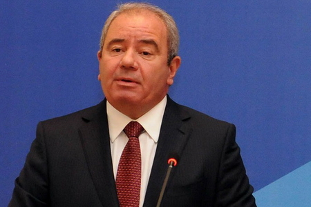 Hakim partiyanın “qara siyahı”sına düşən Əli Abbasov haradadır? Hakim partiyanın “qara siyahı”sına düşən Əli Abbasov haradadır?