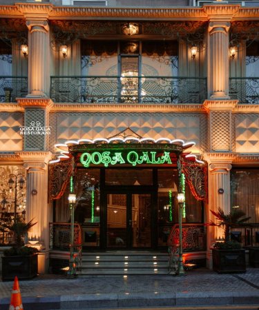 Bakıda "Qoşa Qala" restoranında NƏ BAŞ VERİB? Bakıda "Qoşa Qala" restoranında NƏ BAŞ VERİB?