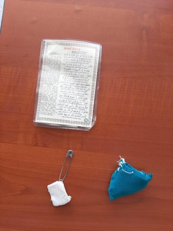 Oxunmuş daş, həyəcan, dil-ağız bağlama duası 