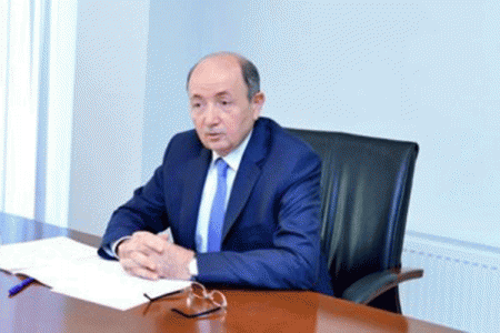 "Məhkəmə həbsində olan evi satıb, əşyalarımı da talan ediblər" "Məhkəmə həbsində olan evi satıb, əşyalarımı da talan ediblər"