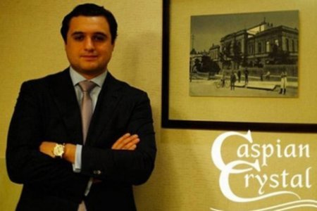 ABŞ kəşfiyyatı Eldar Mahmudovun oğluna Rusiyadan şübhəli pul köçürmələri aşkarladı ABŞ kəşfiyyatı Eldar Mahmudovun oğluna Rusiyadan şübhəli pul köçürmələri aşkarladı