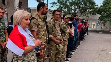 Erməni ordusu "çmo" əsgərlərin ümidinə qalıb Erməni ordusu "çmo" əsgərlərin ümidinə qalıb