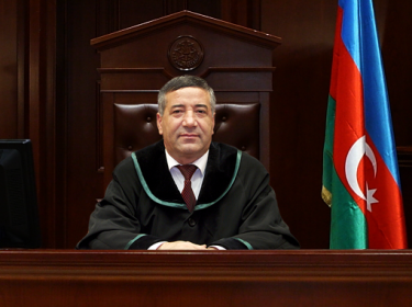 Gəncə məhkəməsində nələr baş verir? Gəncə məhkəməsində nələr baş verir?