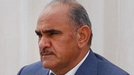Zərdabda başçının qəbuluna niyə gedən olmur? Zərdabda başçının qəbuluna niyə gedən olmur?
