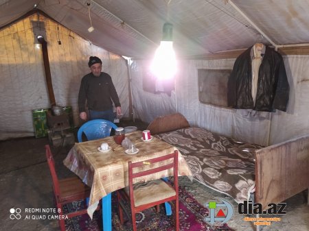 Oğuzun icra başçısı belə şəraitdə bir gün də yaşamaz... Oğuzun icra başçısı belə şəraitdə bir gün də yaşamaz...