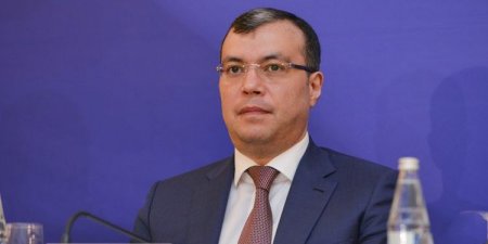Sahil Babayevdən şəhid ailələrinə 15 manatlıq həqarət: Sahil Babayevdən şəhid ailələrinə 15 manatlıq həqarət: