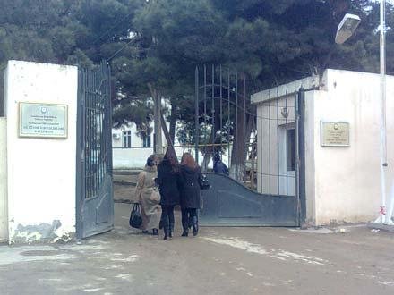 Gəncə sakini Prezidentdən kömək istəyir... Gəncə sakini Prezidentdən kömək istəyir...