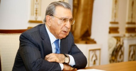 Ramiz Mehdiyev AMEA-da əməlli-başlı ORDU SAXLAYIR... Ramiz Mehdiyev AMEA-da əməlli-başlı ORDU SAXLAYIR...