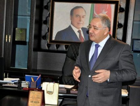 Vaqif Həsənov problemlə üzləşib Vaqif Həsənov problemlə üzləşib