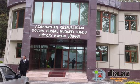 "Mart ayından oğlumun əlillik müavinəti kəsilib..." "Mart ayından oğlumun əlillik müavinəti kəsilib..."