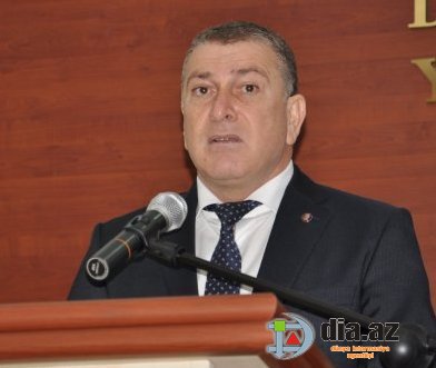 Qarabağ Qazisindən icra başçısına: "Nolar... süpürgəçilik də olsa, bir iş verin" Qarabağ Qazisindən icra başçısına: "Nolar... süpürgəçilik də olsa, bir iş verin"