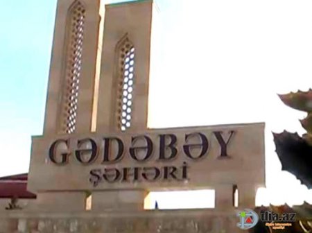 Gədəbəydə bələdiyyə sədri QOÇULUQ EDİR... Gədəbəydə bələdiyyə sədri QOÇULUQ EDİR...