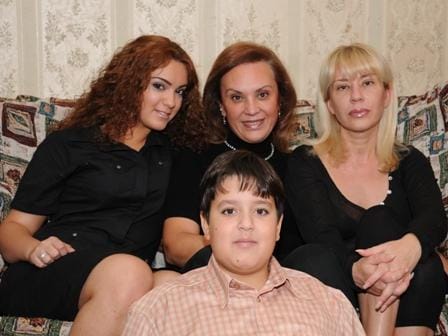 "Çox istərdim ki, adımı çəkib, soruşsun ki, Canka, bu gün nə hazırlamısan..?" "Çox istərdim ki, adımı çəkib, soruşsun ki, Canka, bu gün nə hazırlamısan..?"