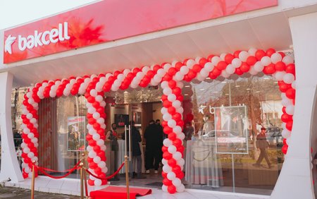 Lənkəran şəhərində yeni Bakcell mağazası açıldı Lənkəran şəhərində yeni Bakcell mağazası açıldı