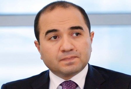 Azərbaycanda belə bir deputat da var: Kamran Bayramov... Azərbaycanda belə bir deputat da var: Kamran Bayramov...