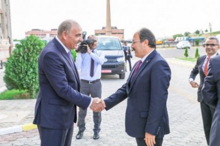 Köhnə ortaqların dalana dirənən mal bölgüsü: Emin Uçar Talıbovlara necə atdı? Köhnə ortaqların dalana dirənən mal bölgüsü: Emin Uçar Talıbovlara necə atdı?