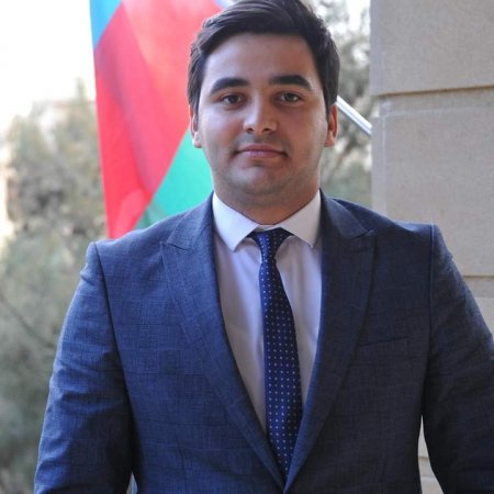 "Təbii ki, yetərli faktlar olmasaydı, o həbs olunmazdı" "Təbii ki, yetərli faktlar olmasaydı, o həbs olunmazdı"