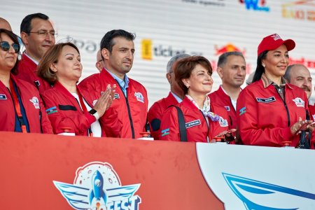 Azercell-in baş sponsorluğu ilə “TEKNOFEST Azərbaycan” Aerokosmik və Texnologiya festivalı keçirilir Azercell-in baş sponsorluğu ilə “TEKNOFEST Azərbaycan” Aerokosmik və Texnologiya festivalı keçirilir