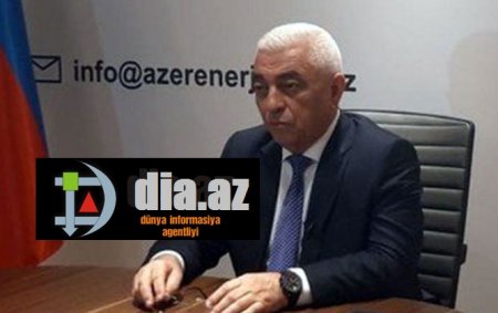 Baba Rzayev bir yandan... oğlu da bir yandan... Baba Rzayev bir yandan... oğlu da bir yandan...