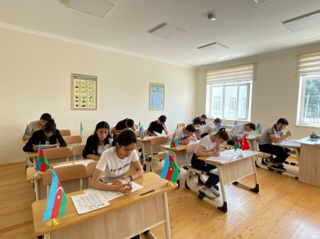 “Nar”ın dəstəyilə 10 abituriyent tələbə adını qazandı “Nar”ın dəstəyilə 10 abituriyent tələbə adını qazandı