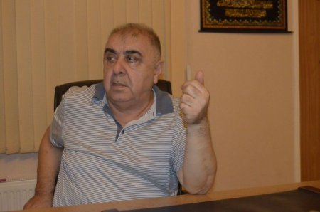 "Məni şərləmək üçün belə deyirlər" "Məni şərləmək üçün belə deyirlər"