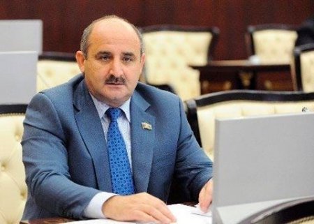 “Ölkədən gedib xaricə sığınmış bu adam siyahı tərtib edir və bunu beynəlxalq təşkilatlara sırıyaraq, qrant əldə etməyə çalışır” “Ölkədən gedib xaricə sığınmış bu adam siyahı tərtib edir və bunu beynəlxalq təşkilatlara sırıyaraq, qrant əldə etməyə çalışır”