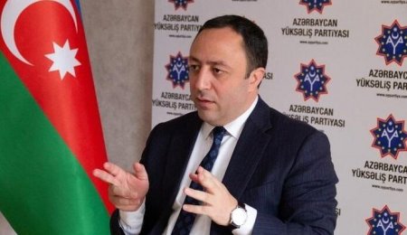 Vəkilini həbsdəki partiya sədrinin yanına buraxmırlar Vəkilini həbsdəki partiya sədrinin yanına buraxmırlar