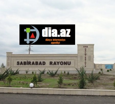 Orda bir kənd var uzaqda... nə interneti var... nə bankomatı... Orda bir kənd var uzaqda... nə interneti var... nə bankomatı...