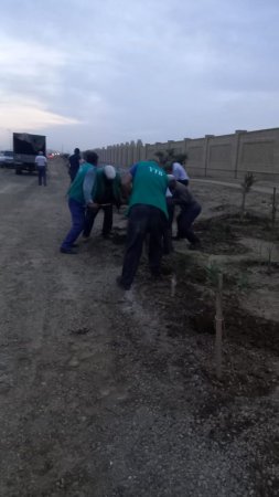 Bakıda məmurun ŞOK ÖZBAŞINALIQLARI... Bakıda məmurun ŞOK ÖZBAŞINALIQLARI...