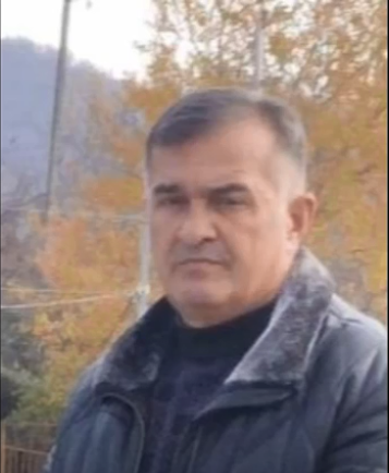 İsmayıllıda NƏ İŞLƏR ÇEVRİLİR: Özü yeyir, başçını hədəf göstərir... İsmayıllıda NƏ İŞLƏR ÇEVRİLİR: Özü yeyir, başçını hədəf göstərir...