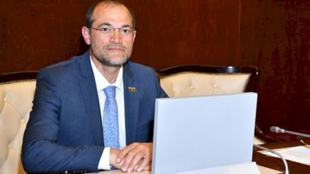 “Deputat yerlərinin artırılması, pis olmaz” “Deputat yerlərinin artırılması, pis olmaz”