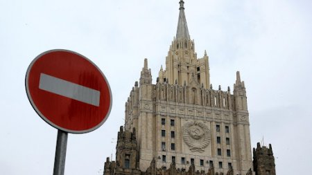 Moskvaya verilən “Dur!” işarəsi... Moskvaya verilən “Dur!” işarəsi...