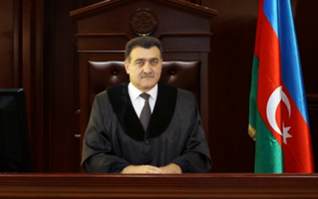 Ruhulla Axundovun nəvəsinin qanını KİM BATIRIB? Ruhulla Axundovun nəvəsinin qanını KİM BATIRIB?