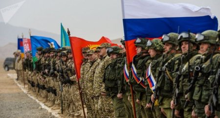 Kremlin KTMT şousu və Ukrayna blefi Kremlin KTMT şousu və Ukrayna blefi