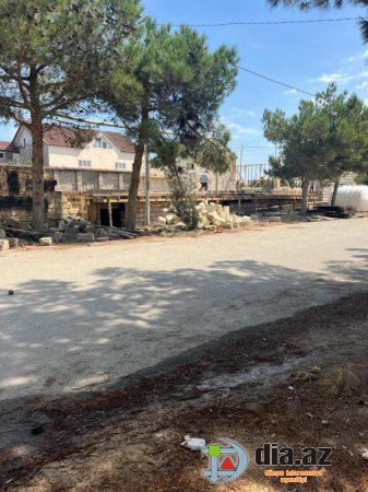 Bədəl Bədəlov vətəndaşların `xeyir-şər evi` yerini zəbt edib Bədəl Bədəlov vətəndaşların `xeyir-şər evi` yerini zəbt edib