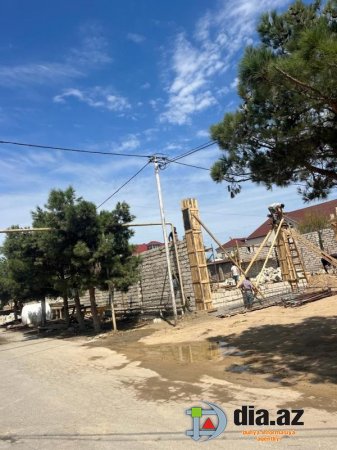 Bədəl Bədəlov vətəndaşların `xeyir-şər evi` yerini zəbt edib Bədəl Bədəlov vətəndaşların `xeyir-şər evi` yerini zəbt edib