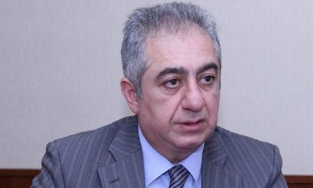 İbadoğlunun ailəsinin ölkədən çıxışına qadağa qoyuldu İbadoğlunun ailəsinin ölkədən çıxışına qadağa qoyuldu