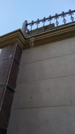 FHN vətəndaşdan 500 manat “qəzalı evə baxış rüsumu” istəyir FHN vətəndaşdan 500 manat “qəzalı evə baxış rüsumu” istəyir