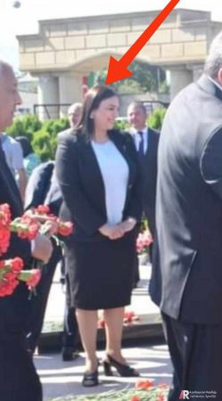 `Anım günü` törənində daha bir məmurdan ƏDƏBSİZLİK... `Anım günü` törənində daha bir məmurdan ƏDƏBSİZLİK...