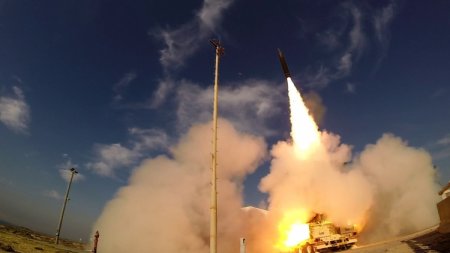 İsraildən dünyada ilk: Yəmənin ballistik raketi atmosferdən kənarda necə məhv edildi? İsraildən dünyada ilk: Yəmənin ballistik raketi atmosferdən kənarda necə məhv edildi?