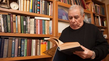 "Prokurorluq şəxsiyyət vəsiqəmi müsadirə edib" "Prokurorluq şəxsiyyət vəsiqəmi müsadirə edib"
