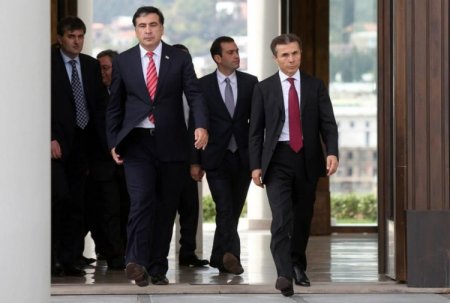 “Saakaşvilinin partiyası xəstə bir liderin rəhbərlik etdiyi təriqətdir” “Saakaşvilinin partiyası xəstə bir liderin rəhbərlik etdiyi təriqətdir”