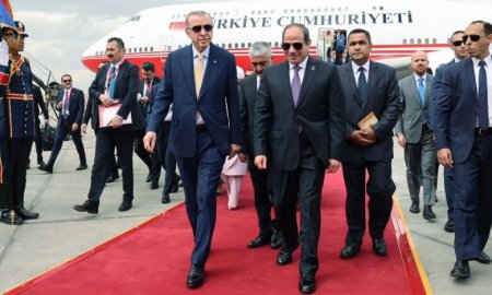 Ərdoğanın Misirə səfəri: barışmaz düşmənlər niyə barışdı? Ərdoğanın Misirə səfəri: barışmaz düşmənlər niyə barışdı?