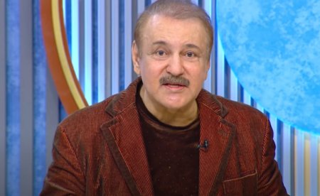 “Allah mənə də fəhlənin can sağlığından versin ki, daşı-daş üstünə qoya bilim” “Allah mənə də fəhlənin can sağlığından versin ki, daşı-daş üstünə qoya bilim”