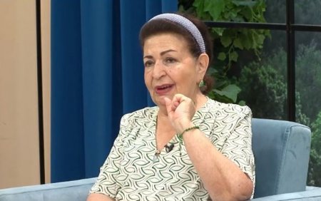 "40 il səhnəydəyəm, hər il bir qadın obrazını yaratmışam" "40 il səhnəydəyəm, hər il bir qadın obrazını yaratmışam"