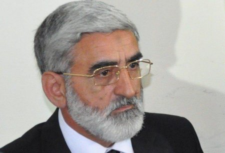 “Hakim kimin əlini yuxarı qaldırsa, qalib o olacaq...” “Hakim kimin əlini yuxarı qaldırsa, qalib o olacaq...”