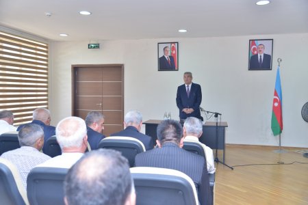 Süleyman Mikayılovun Müşviqabad qəsəbəsində səyyar qəbulu keçirilıb Süleyman Mikayılovun Müşviqabad qəsəbəsində səyyar qəbulu keçirilıb