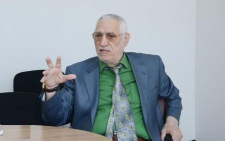 "Mən onlara etiraz etmirəm" "Mən onlara etiraz etmirəm"